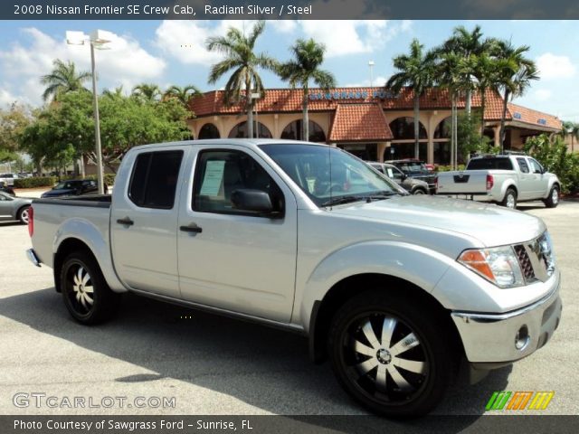 2008 Nissan Frontier SE Crew Cab in Radiant Silver
