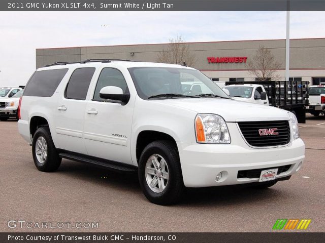 2011 GMC Yukon XL SLT 4x4 in Summit White