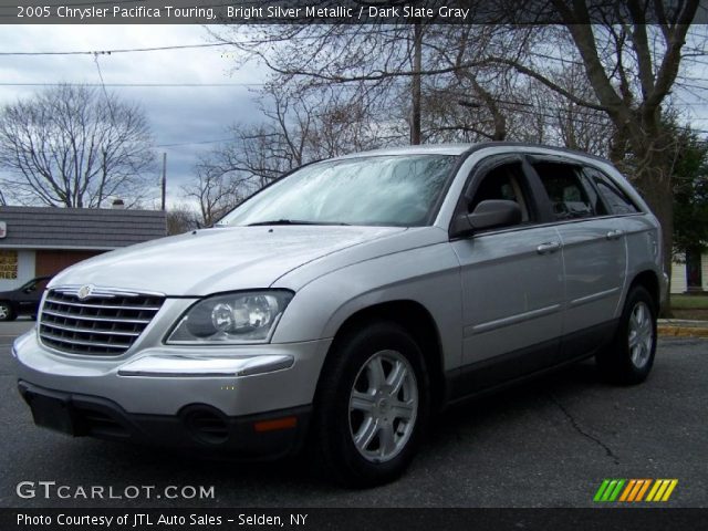 2005 Chrysler Pacifica Touring in Bright Silver Metallic