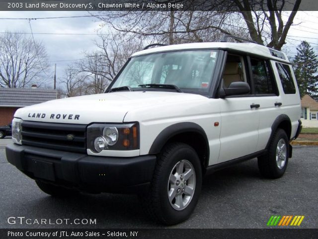 2003 Land Rover Discovery S in Chawton White