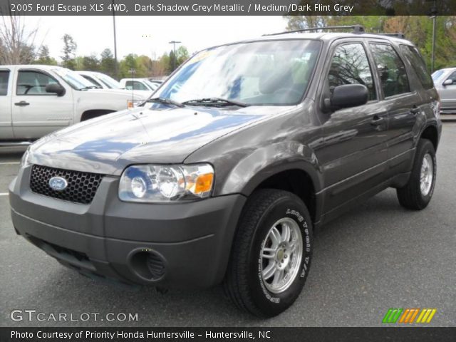 2005 Ford Escape XLS 4WD in Dark Shadow Grey Metallic
