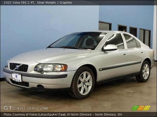 2002 Volvo S60 2.4T in Silver Metallic