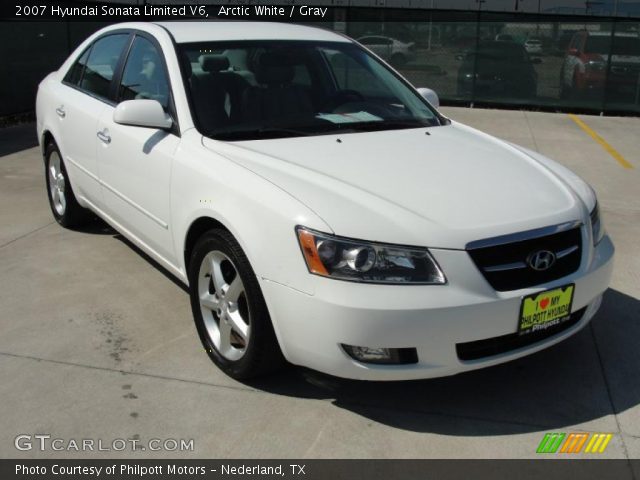 2007 Hyundai Sonata Limited V6 in Arctic White