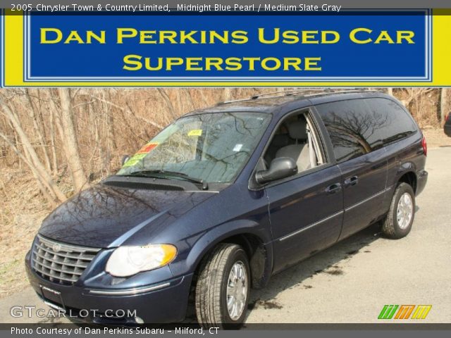 2005 Chrysler Town & Country Limited in Midnight Blue Pearl