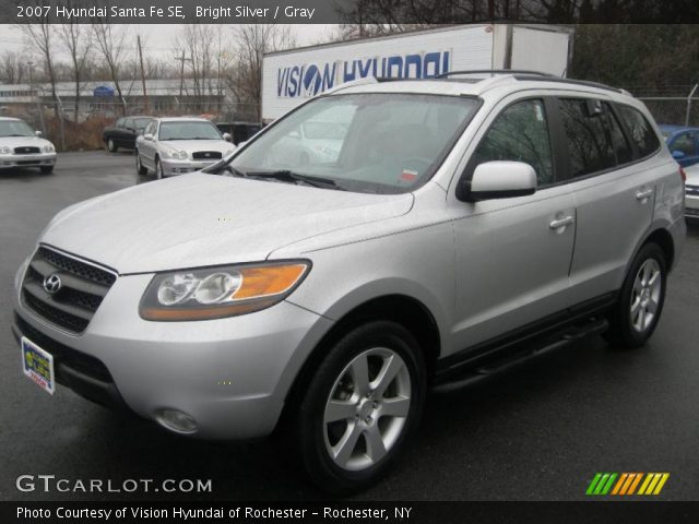2007 Hyundai Santa Fe SE in Bright Silver