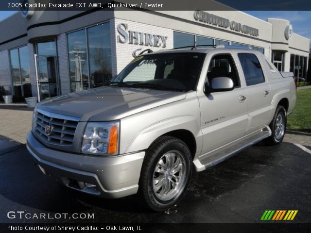 2005 Cadillac Escalade EXT AWD in Quicksilver
