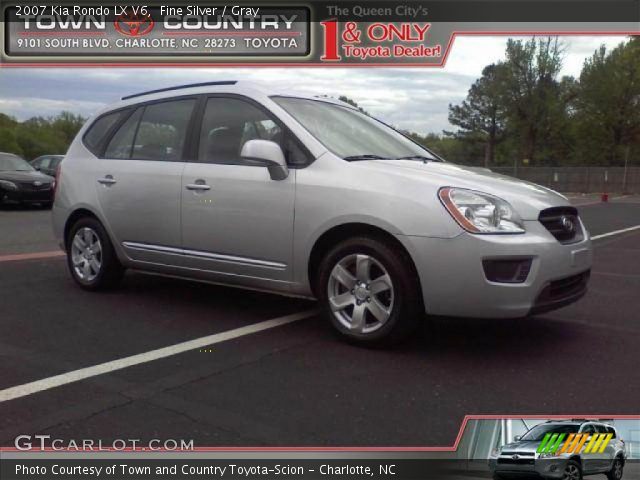 2007 Kia Rondo LX V6 in Fine Silver