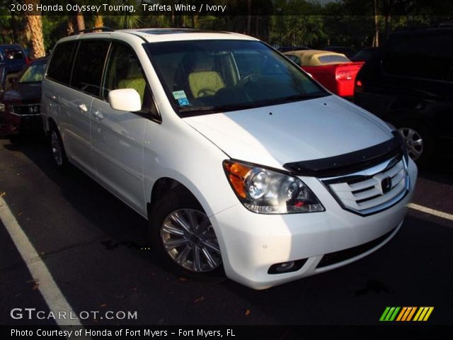 2008 Honda Odyssey Touring in Taffeta White