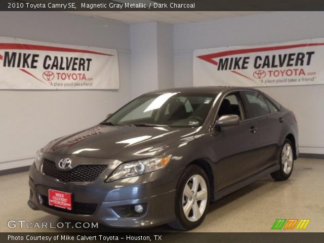 2010 Toyota Camry SE in Magnetic Gray Metallic