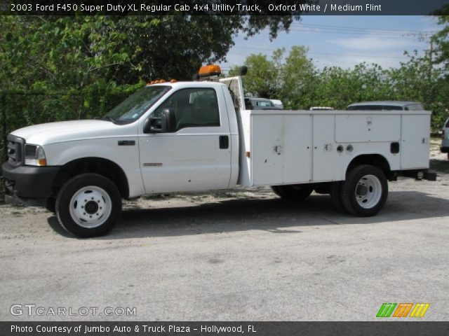 2003 Ford F450 Super Duty XL Regular Cab 4x4 Utility Truck in Oxford White