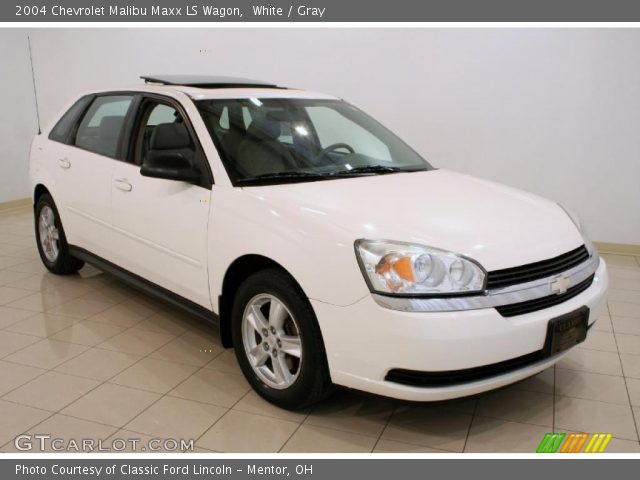 2004 Chevrolet Malibu Maxx LS Wagon in White