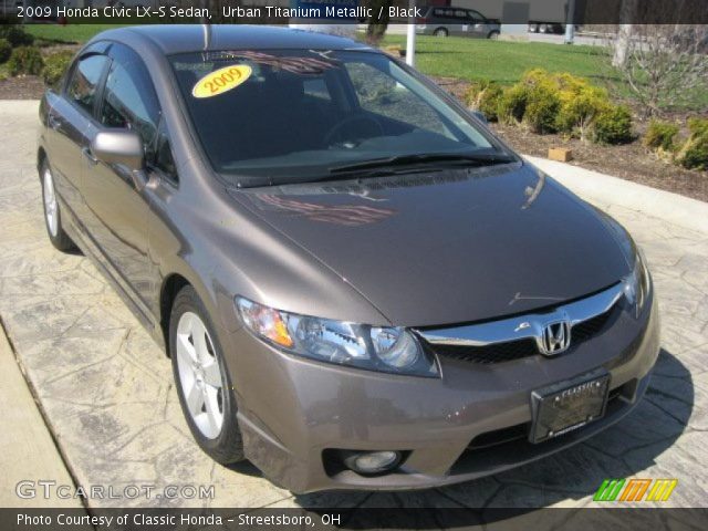 2009 Honda Civic LX-S Sedan in Urban Titanium Metallic