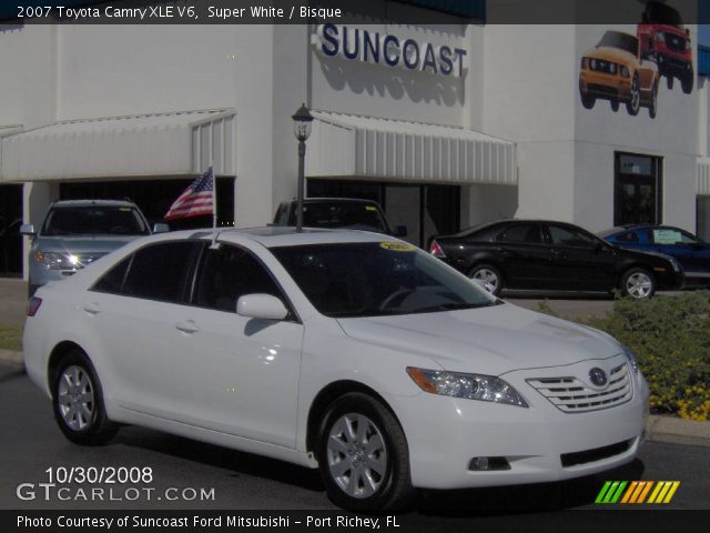 2007 Toyota Camry XLE V6 in Super White