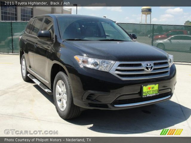 2011 Toyota Highlander  in Black