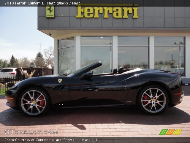 2010 Ferrari California  in Nero (Black)