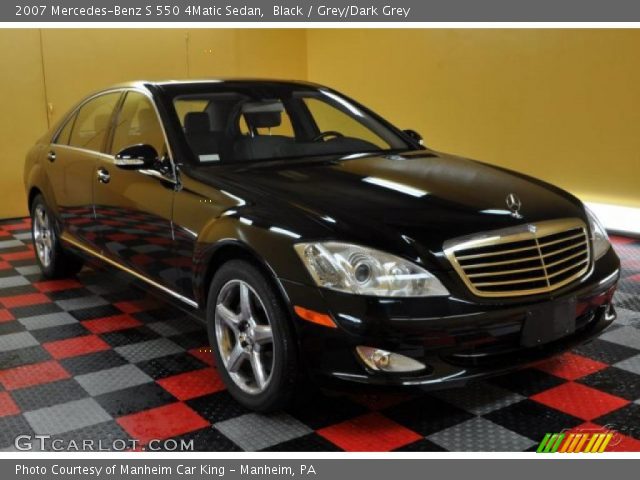 2007 Mercedes-Benz S 550 4Matic Sedan in Black