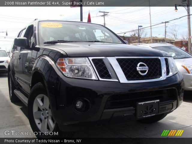 2008 Nissan Pathfinder SE 4x4 in Super Black