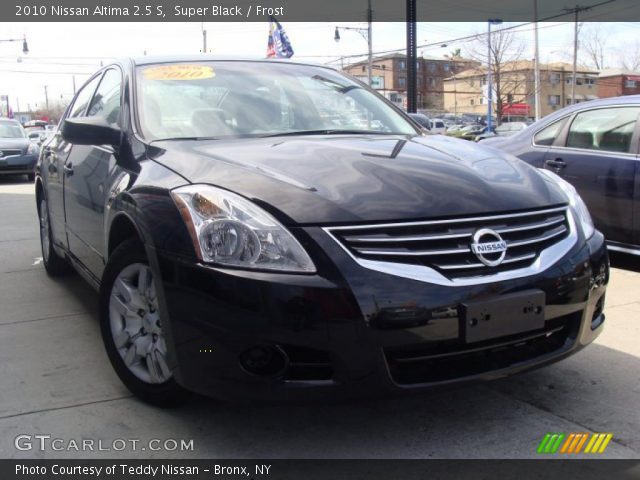 2010 Nissan Altima 2.5 S in Super Black
