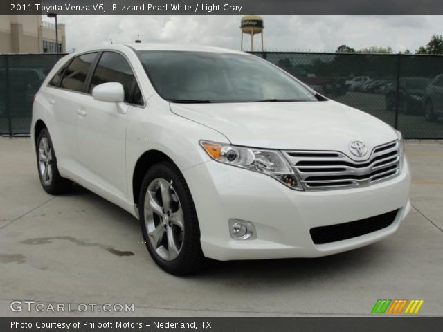 2011 Toyota Venza V6 in Blizzard Pearl White