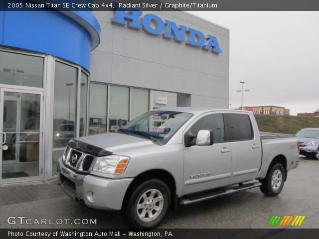 2005 Nissan Titan SE Crew Cab 4x4 in Radiant Silver