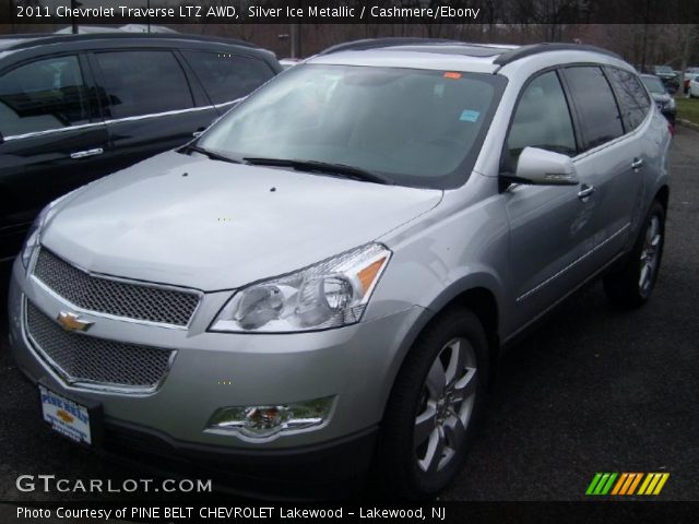 2011 Chevrolet Traverse LTZ AWD in Silver Ice Metallic