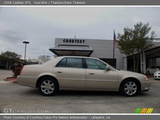 2008 Cadillac DTS  in Gold Mist