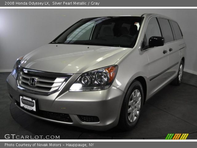 2008 Honda Odyssey LX in Silver Pearl Metallic