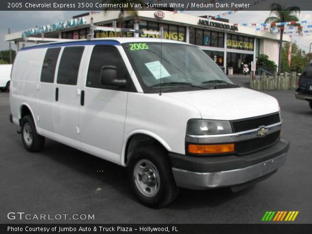 2005 Chevrolet Express 3500 Commercial Van in Summit White