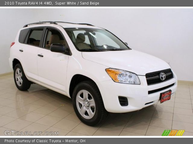 2010 Toyota RAV4 I4 4WD in Super White