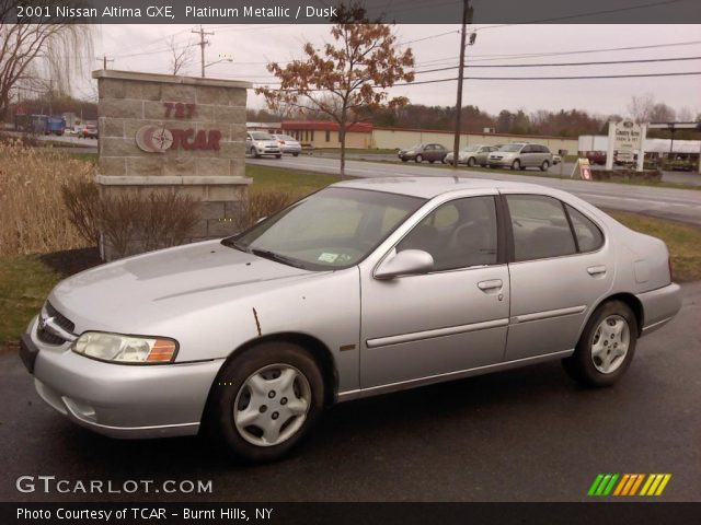 2001 Nissan Altima GXE in Platinum Metallic