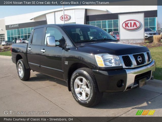 2004 Nissan Titan SE Crew Cab 4x4 in Galaxy Black