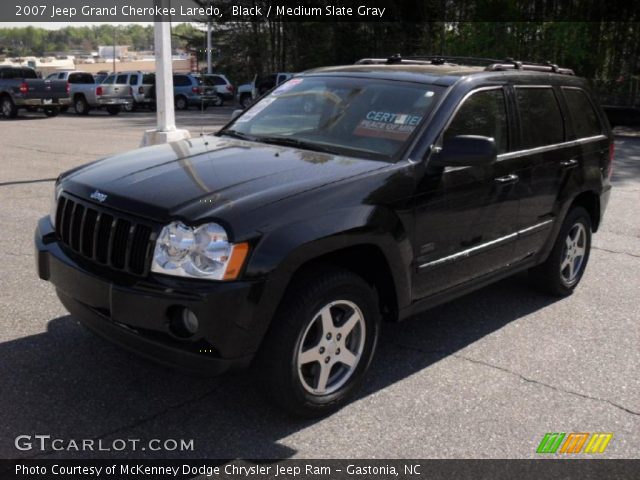 2007 Jeep Grand Cherokee Laredo in Black