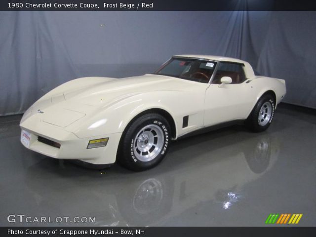 1980 Chevrolet Corvette Coupe in Frost Beige