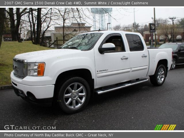 2007 GMC Sierra 1500 Denali Crew Cab 4WD in Summit White