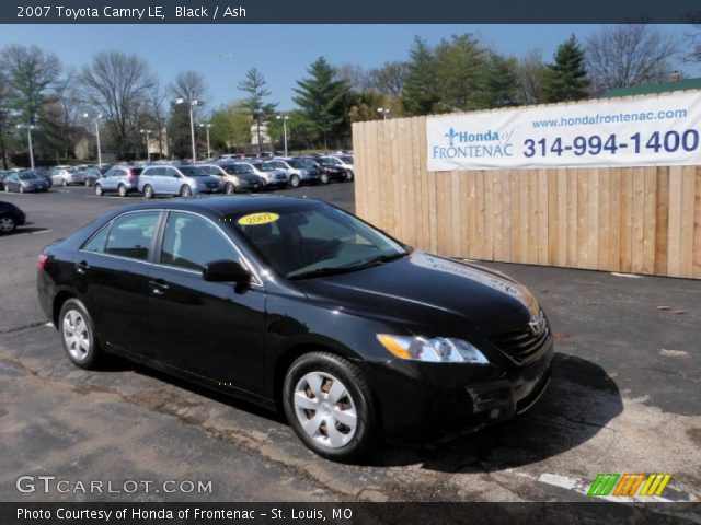 2007 Toyota Camry LE in Black