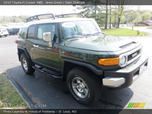 2010 Toyota FJ Cruiser 4WD in Army Green