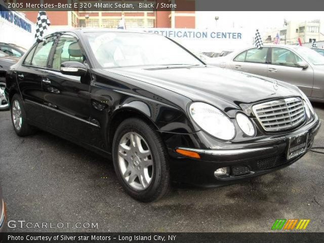 2005 Mercedes-Benz E 320 4Matic Sedan in Black