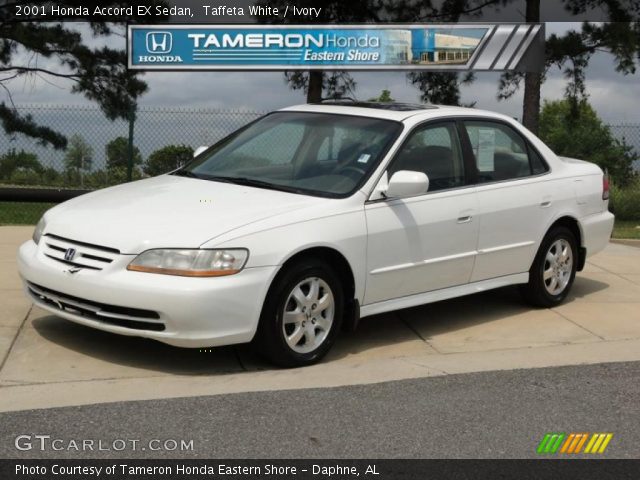 2001 Honda Accord EX Sedan in Taffeta White