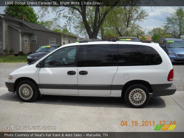 1998 Dodge Grand Caravan SE in Bright White