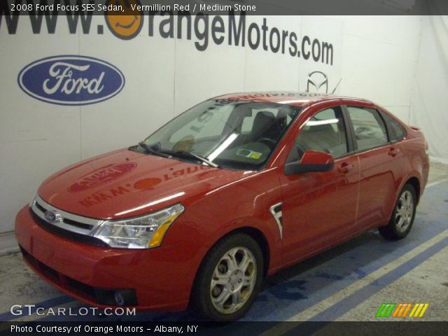 2008 Ford Focus SES Sedan in Vermillion Red