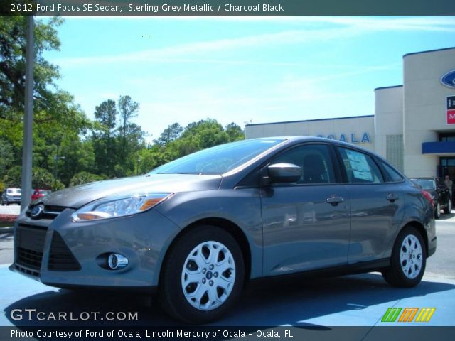 2012 Ford Focus SE Sedan in Sterling Grey Metallic