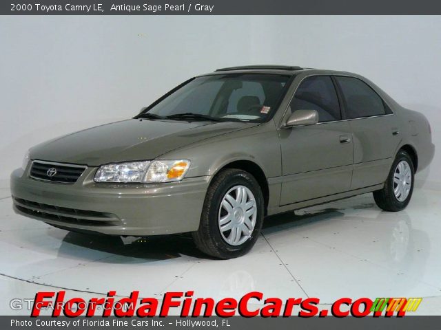 2000 Toyota Camry LE in Antique Sage Pearl