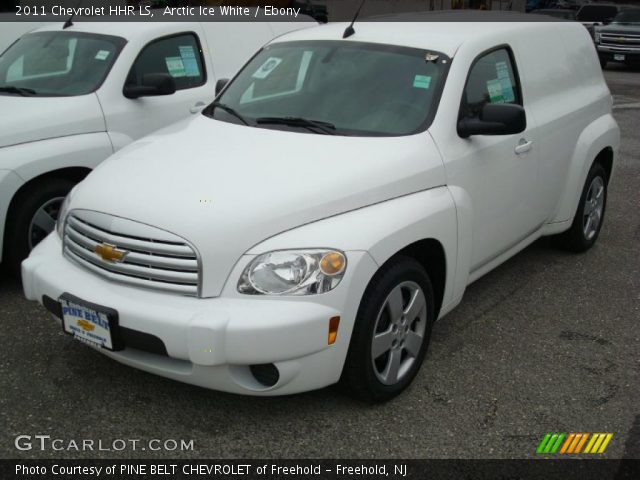 2011 Chevrolet HHR LS in Arctic Ice White