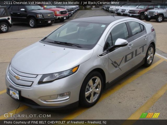 2011 Chevrolet Volt Hatchback in Silver Ice Metallic