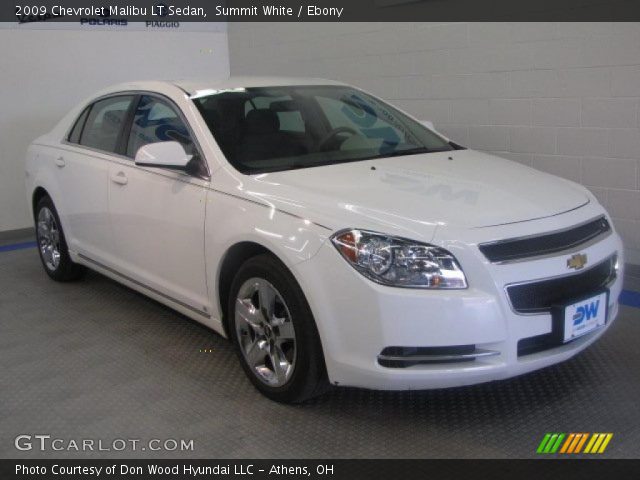 2009 Chevrolet Malibu LT Sedan in Summit White