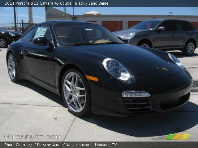 2011 Porsche 911 Carrera 4S Coupe in Black