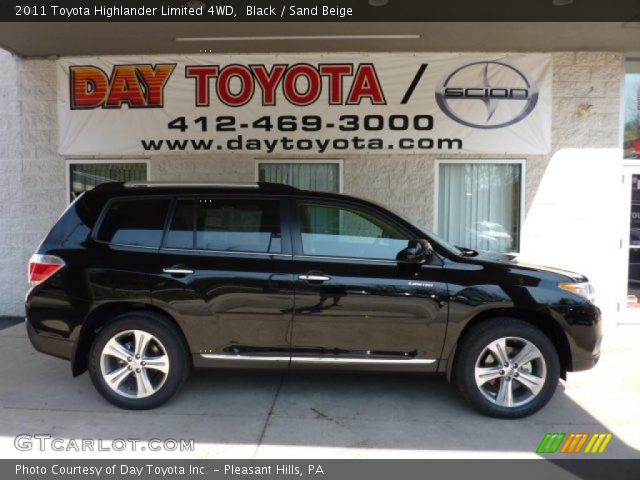 2011 Toyota Highlander Limited 4WD in Black