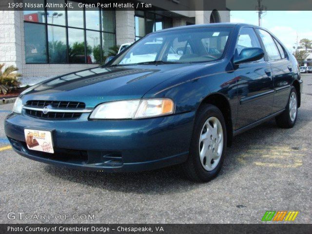 1998 Nissan Altima XE in Green Pearl Metallic