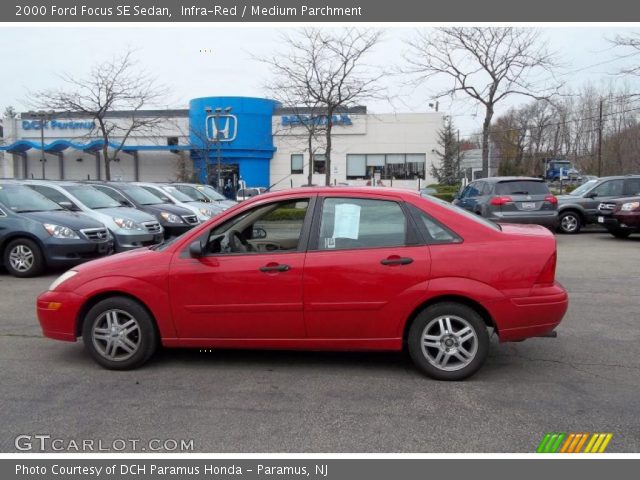 2000 Ford Focus SE Sedan in Infra-Red