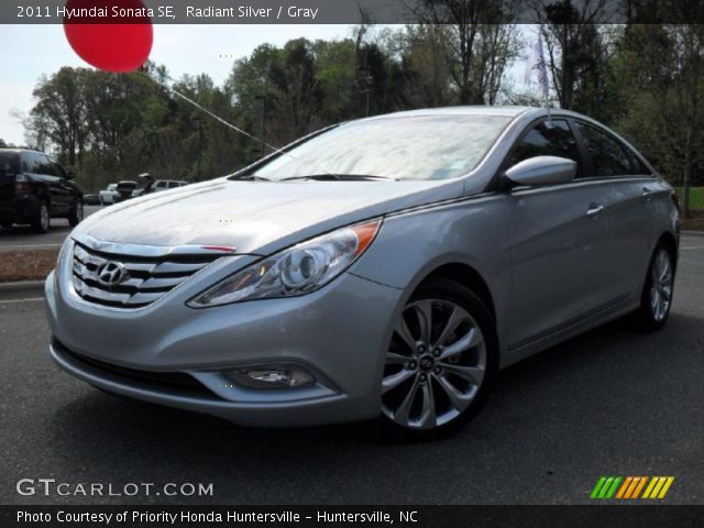 2011 Hyundai Sonata SE in Radiant Silver